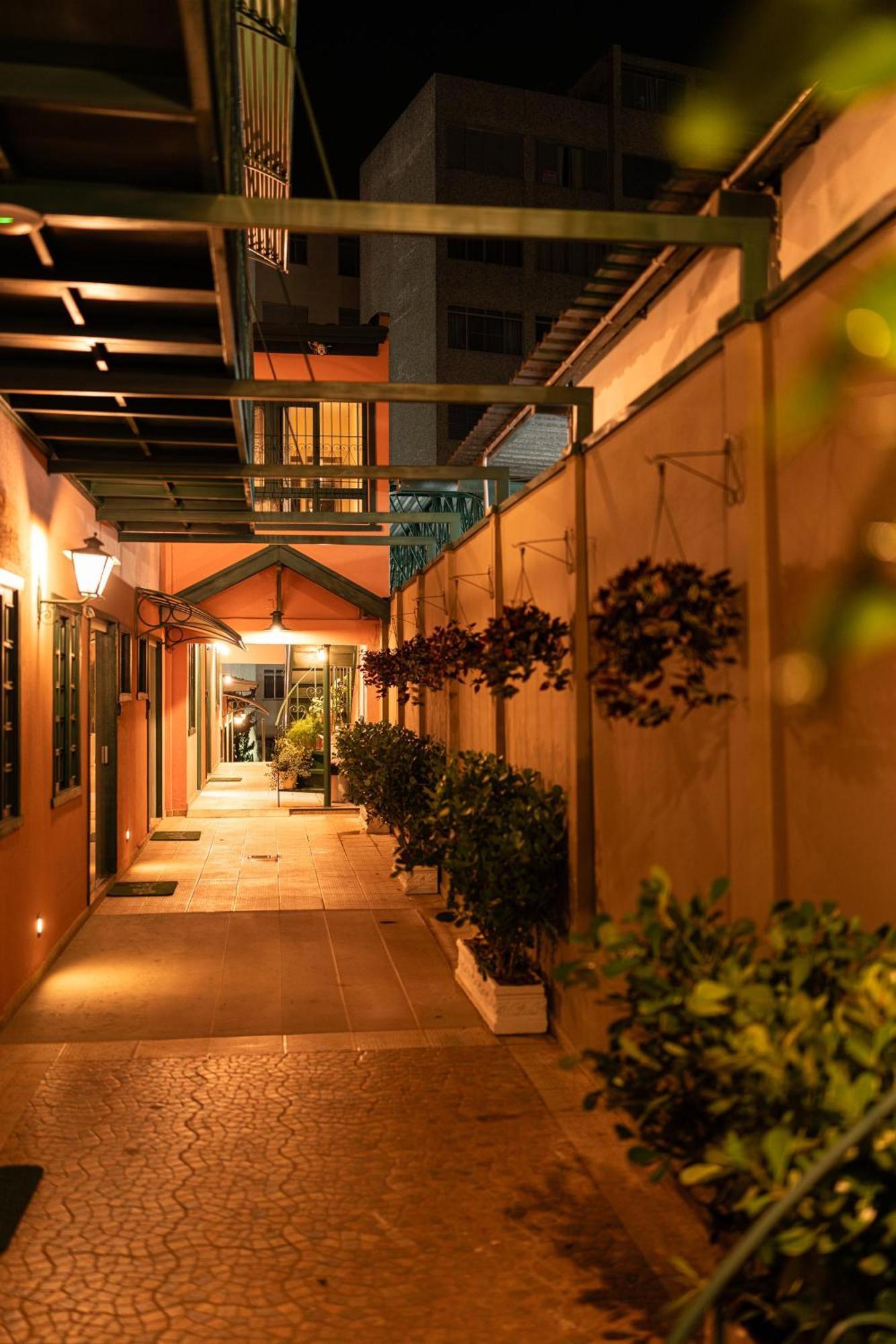 Villa Ida Acomodacoes, Suites Aconchegantes E Charmosas No Centro Serra Negra  Exterior foto